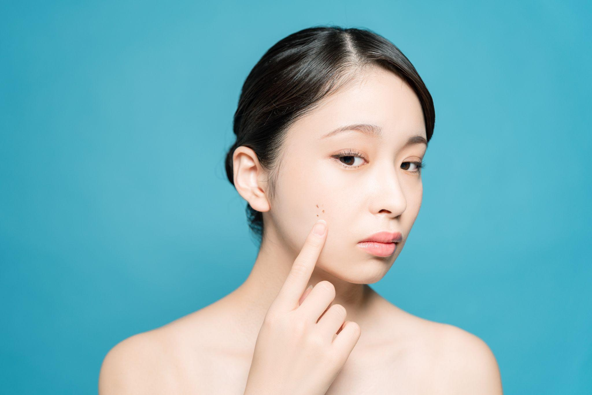 急にできたホクロは病気？